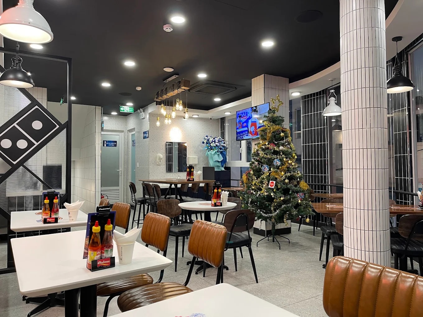 The modern and casual space